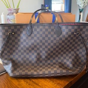 💯 Authentic Louis Vuitton GM Damier Neverfull!